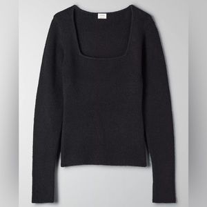 Aritzia Wilfred Kirsty Sweater in Black size Medium